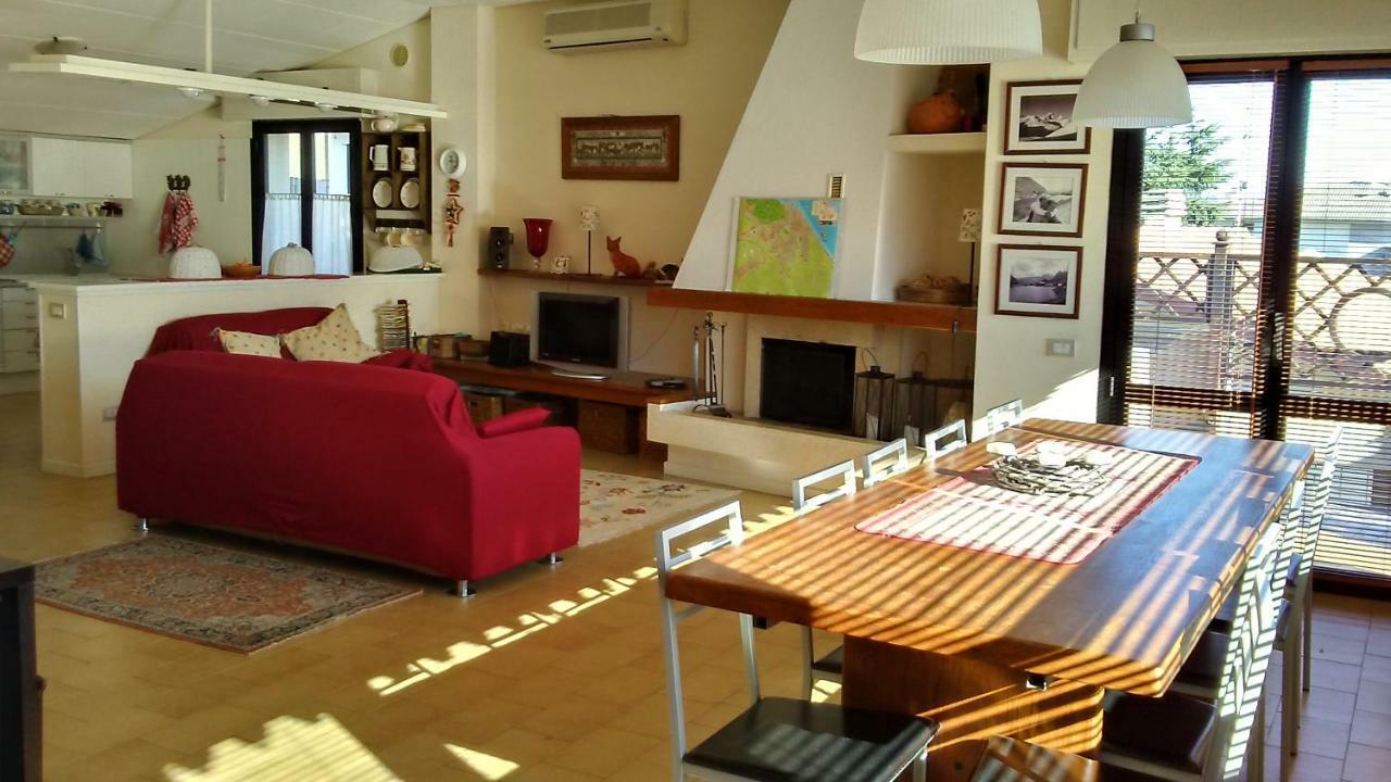 A Casa Di Clo Pesaro Ngoại thất bức ảnh